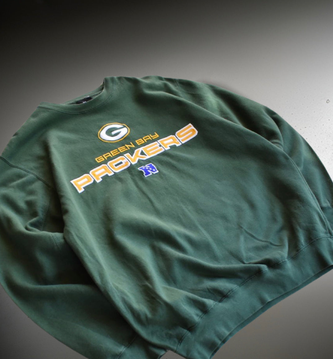 Green Bay Packers Spell Out Logo Crewneck Sweater (M)